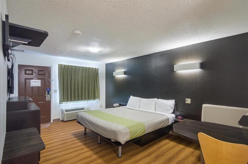 Studio Inn Extended Stay Oklahoma City Airport By Oyo מראה חיצוני תמונה